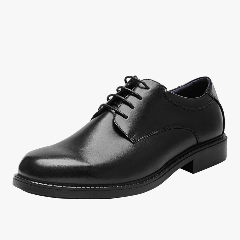 Black Leather Oxford Shoes with Polished Finish